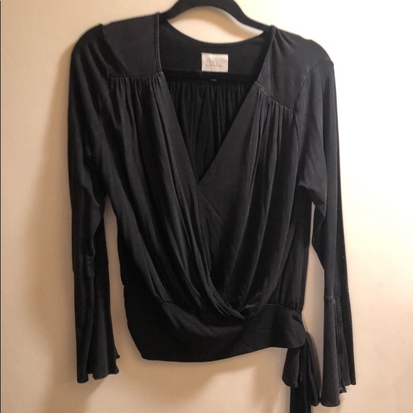 💥3 FOR $30💥 Anthropologie Wrap Top - Picture 2 of 8